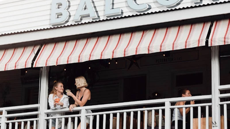Restaurants Byron Bay – Balcony Bar & Oyster Co
